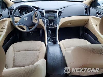 Zdjęcie 8 z 12 samochodu: 2013 HYUNDAI SONATA GLS VIN:5NPEB4AC4DH649941 - miniatura