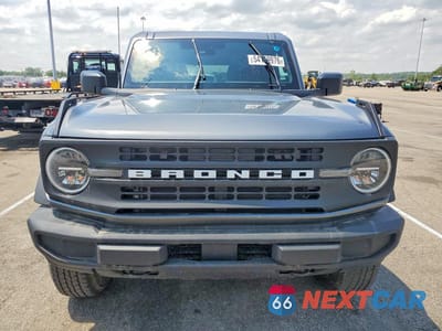 Piąte zdjęcie samochodu w środku: 2026 FORD BRONCO BIG BEND VIN:1FMDE7BH3TLA55488 - miniatura