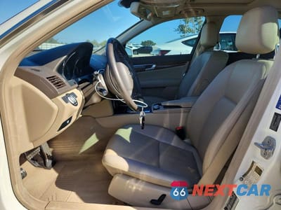 Zdjęcie 7 z 13 samochodu: 2010 MERCEDES-BENZ C 300 VIN:WDDGF5EB6AR119226 - miniatura