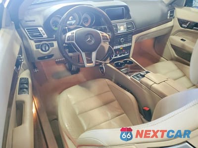 Zdjęcie 8 z 12 samochodu: 2016 MERCEDES-BENZ E 400 VIN:WDDKK6FFXGF342215 - miniatura