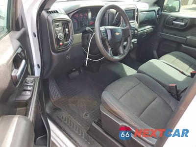 Zdjęcie 8 z 12 samochodu: 2020 CHEVROLET SILVERADO C1500 VIN:1GCRWAEF6LZ103500 - miniatura