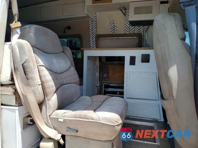 Zdjęcie 11 z 13 samochodu: 1996 DODGE RAM VAN B3500 VIN:2B6KB31Y9TK151368 - miniatura