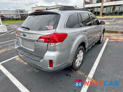 Czwarte zdjęcie samochodu z boku: 2011 SUBARU OUTBACK 2.5I LIMITED VIN:4S4BRCKC9B3370125 - miniatura
