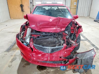 Piąte zdjęcie samochodu w środku: 2009 HONDA FIT SPORT VIN:JHMGE88489S044236 - miniatura