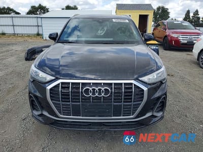 Piąte zdjęcie samochodu w środku: 2022 AUDI Q3 PREMIUM S LINE 45 VIN:WA1DECF38N1148818 - miniatura