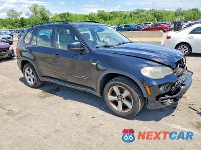 Czwarte zdjęcie samochodu z boku: 2009 BMW X5 XDRIVE30I VIN:5UXFE43519L273730 - miniatura