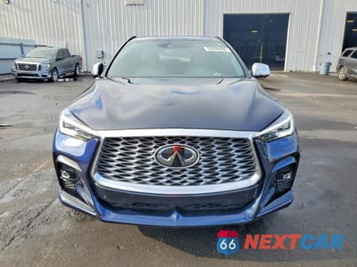 Piąte zdjęcie samochodu w środku: 2023 INFINITI QX55 SENSORY VIN:3PCAJ5LR7PF119099 - miniatura