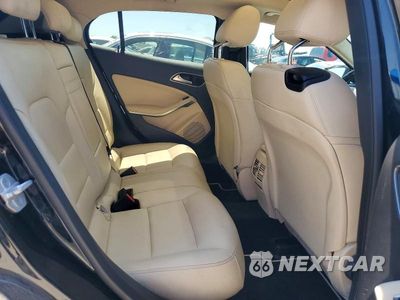 Zdjęcie 10 z 12 samochodu: 2016 MERCEDES-BENZ GLA 250 4MATIC VIN:WDCTG4GB8GJ203207 - miniatura