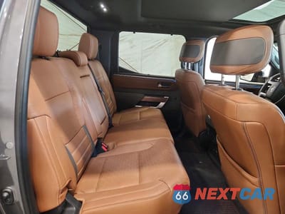 Zdjęcie 10 z 12 samochodu: 2023 TOYOTA TUNDRA 1794 EDITION HV VIN:5TFMC5DB5PX016102 - miniatura