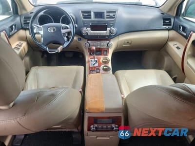 Zdjęcie 8 z 13 samochodu: 2011 TOYOTA HIGHLANDER HYBRID LIMITED VIN:JTEDC3EHXB2002995 - miniatura