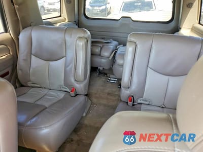 Zdjęcie 10 z 13 samochodu: 2004 GMC YUKON DENALI VIN:1GKEK63U24J274192 - miniatura