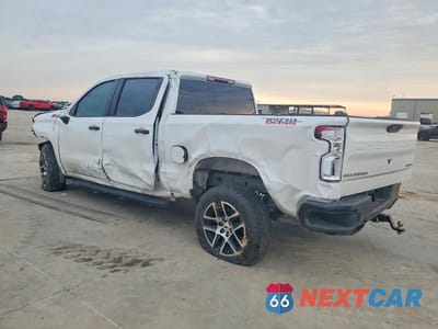 Drugie zdjęcie samochodu z przodu: 2019 CHEVROLET SILVERADO K1500 TRAIL BOSS CUSTOM VIN:3GCPYCEF9KG149219 - miniatura