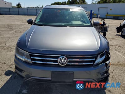 Piąte zdjęcie samochodu w środku: 2021 VOLKSWAGEN TIGUAN S VIN:3VV1B7AX2MM044296 - miniatura