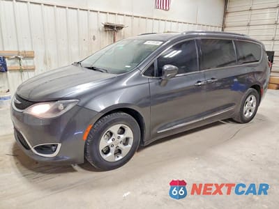 2017 CHRYSLER PACIFICA TOURING L PLUS 2C4RC1EG7HR770126 - główne zdjęcie licytacji z USA - miniatura