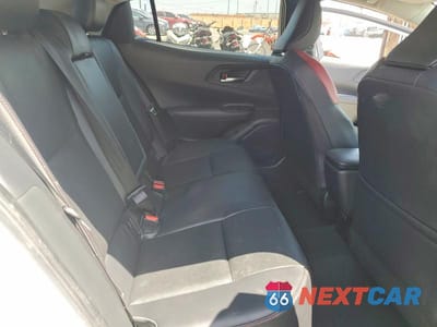Zdjęcie 10 z 13 samochodu: 2024 TOYOTA PRIUS PRIME XSE VIN:JTDACACU9R3012840 - miniatura