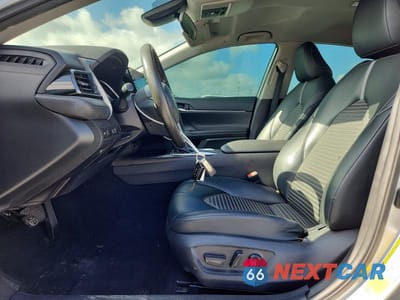 Zdjęcie 7 z 13 samochodu: 2022 TOYOTA CAMRY LE VIN:4T1C11AK5NU648008 - miniatura