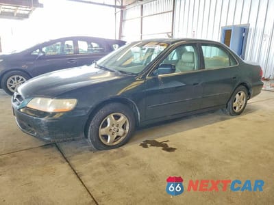 2000 HONDA ACCORD 1HGCG165XYA039039 - główne zdjęcie licytacji z USA - miniatura