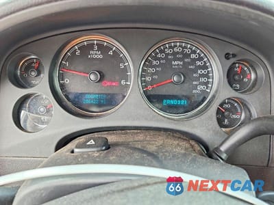 Zdjęcie 9 z 14 samochodu: 2007 CHEVROLET SUBURBAN K1500 VIN:3GNFK16397G293731 - miniatura