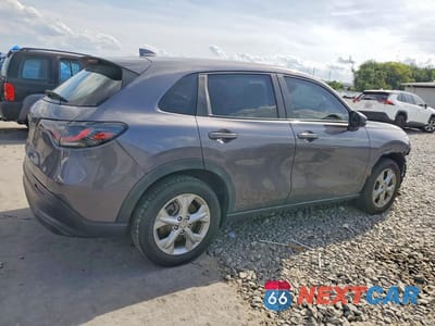 Trzecie zdjęcie samochodu z tyłu: 2023 HONDA HR-V LX VIN:3CZRZ1H36PM706795 - miniatura