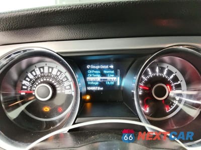 Zdjęcie 9 z 12 samochodu: 2013 FORD MUSTANG VIN:1ZVBP8AM5D5282629 - miniatura