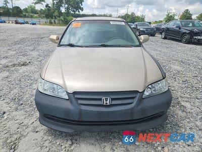 Piąte zdjęcie samochodu w środku: 2001 HONDA ACCORD EX VIN:1HGCG16591A038938 - miniatura