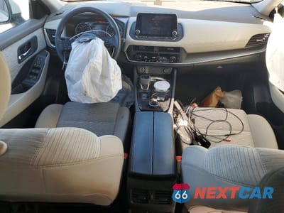 Zdjęcie 8 z 13 samochodu: 2023 NISSAN ROGUE SV VIN:JN8BT3BB3PW485018 - miniatura
