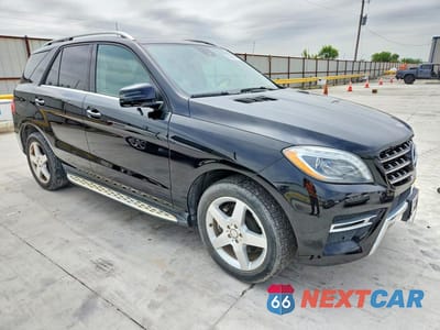 Czwarte zdjęcie samochodu z boku: 2014 MERCEDES-BENZ ML 350 VIN:4JGDA5JB3EA306134 - miniatura