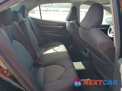 Zdjęcie 10 z 12 samochodu: 2022 TOYOTA CAMRY LE VIN:4T1C11AK8NU625502 - miniatura