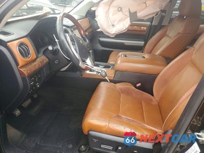 Zdjęcie 7 z 12 samochodu: 2018 TOYOTA TUNDRA 1794 EDITION VIN:5TFAW5F17JX763352 - miniatura
