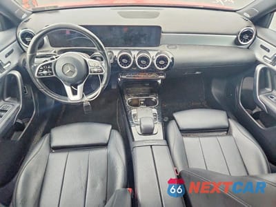 Zdjęcie 8 z 12 samochodu: 2019 MERCEDES-BENZ A 220 4MATIC VIN:WDD3G4FB2KW024346 - miniatura