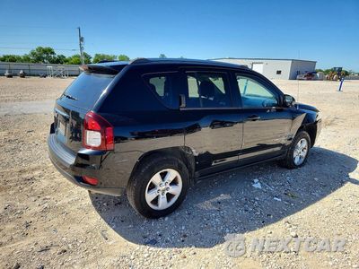 Trzecie zdjęcie samochodu z tyłu: 2014 JEEP COMPASS SPORT VIN:1C4NJCBA7ED642547 - miniatura