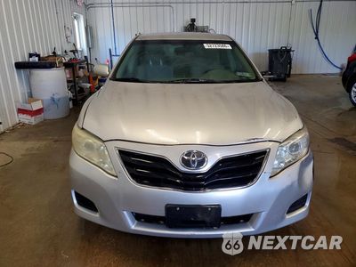 Piąte zdjęcie samochodu w środku: 2011 TOYOTA CAMRY BASE VIN:4T1BF3EK6BU159132 - miniatura