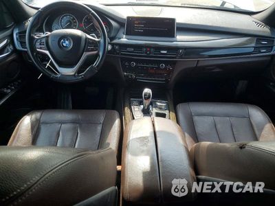 Zdjęcie 8 z 13 samochodu: 2018 BMW X5 SDRIVE35I XLINE VIN:5UXKR2C58J0Z20976 - miniatura