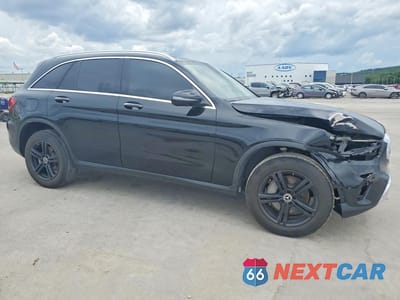 Czwarte zdjęcie samochodu z boku: 2022 MERCEDES-BENZ GLC 300 VIN:W1N0G8DB3NV389189 - miniatura