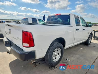 Trzecie zdjęcie samochodu z tyłu: 2020 RAM 1500 CLASSIC TRADESMAN VIN:1C6RR7FT5LS159359 - miniatura