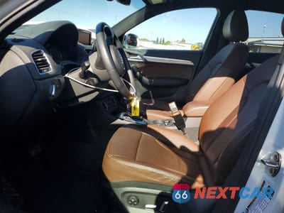 Zdjęcie 7 z 14 samochodu: 2017 AUDI Q3 PREMIUM PLUS VIN:WA1JCCFS2HR010147 - miniatura