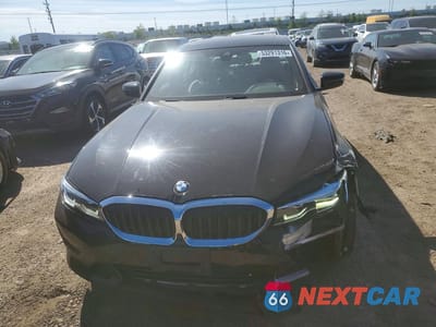 Piąte zdjęcie samochodu w środku: 2021 BMW 330XI VIN:3MW5R7J03M8B80991 - miniatura