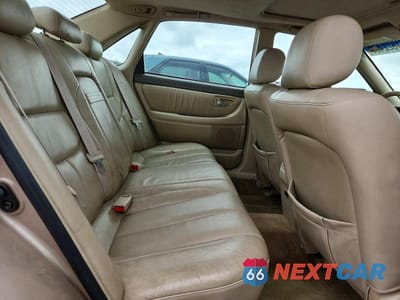 Zdjęcie 10 z 12 samochodu: 2000 TOYOTA AVALON XLS VIN:4T1BF28B3YU111957 - miniatura