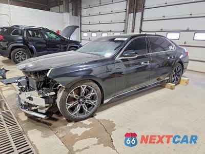 2024 BMW I7 XDRIVE60 WBY53EJ09RCP73326 - główne zdjęcie licytacji z USA - miniatura