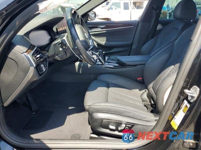 Zdjęcie 7 z 12 samochodu: 2023 BMW 530 I VIN:WBA53BH0XPWY28445 - miniatura