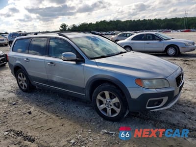 Czwarte zdjęcie samochodu z boku: 2008 VOLVO XC70 VIN:YV4BZ982X81011079 - miniatura
