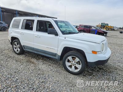 Czwarte zdjęcie samochodu z boku: 2011 JEEP PATRIOT SPORT VIN:1J4NF1GB6BD177093 - miniatura