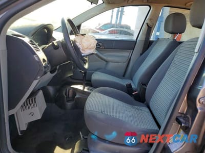 Zdjęcie 7 z 13 samochodu: 2007 FORD FOCUS ZX4 VIN:1FAHP34NX7W134484 - miniatura