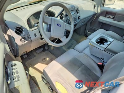 Zdjęcie 8 z 12 samochodu: 2005 FORD F150 VIN:1FTPX02595KD45218 - miniatura