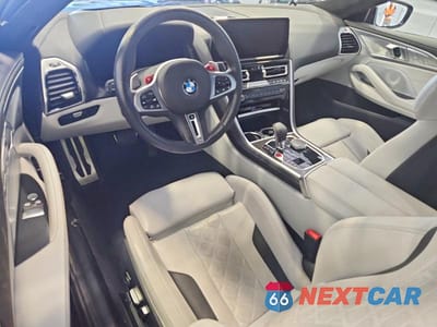 Zdjęcie 8 z 12 samochodu: 2024 BMW M8 VIN:WBSAE0C07RCP11135 - miniatura