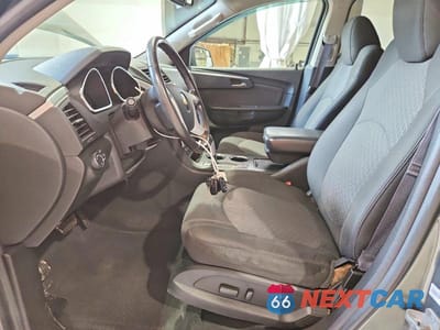 Zdjęcie 7 z 13 samochodu: 2011 CHEVROLET TRAVERSE LT VIN:1GNKVGED0BJ265584 - miniatura