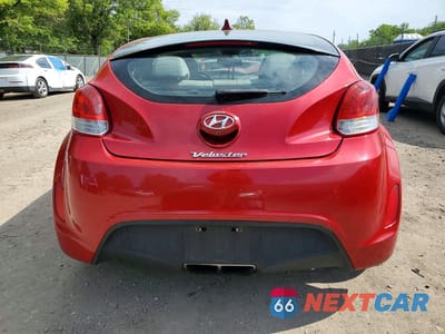 Zdjęcie 6 z 12 samochodu: 2014 HYUNDAI VELOSTER BASE VIN:KMHTC6AD3EU206031 - miniatura