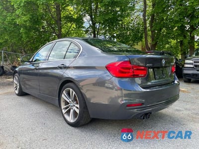 Trzecie zdjęcie samochodu z tyłu: 2018 BMW 330 XI VIN:WBA8D9G58JNU71313 - miniatura