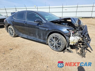 Czwarte zdjęcie samochodu z boku: 2024 TOYOTA CAMRY XLE VIN:4T1B21HK6RU020365 - miniatura