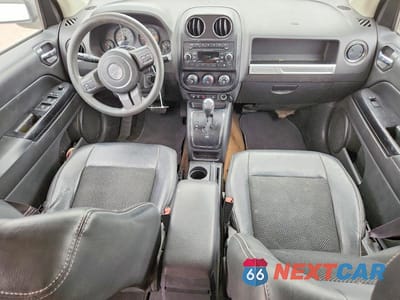 Zdjęcie 8 z 12 samochodu: 2014 JEEP COMPASS SPORT VIN:1C4NJCBA7ED911582 - miniatura